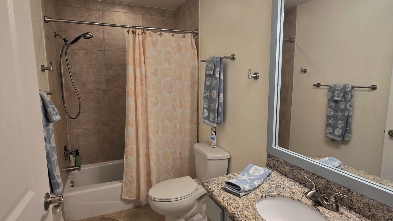 Photo of Bathroom in Henderson Point