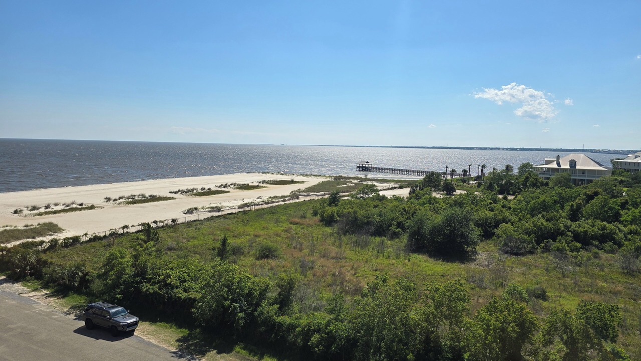 Photo of Others in Henderson Point