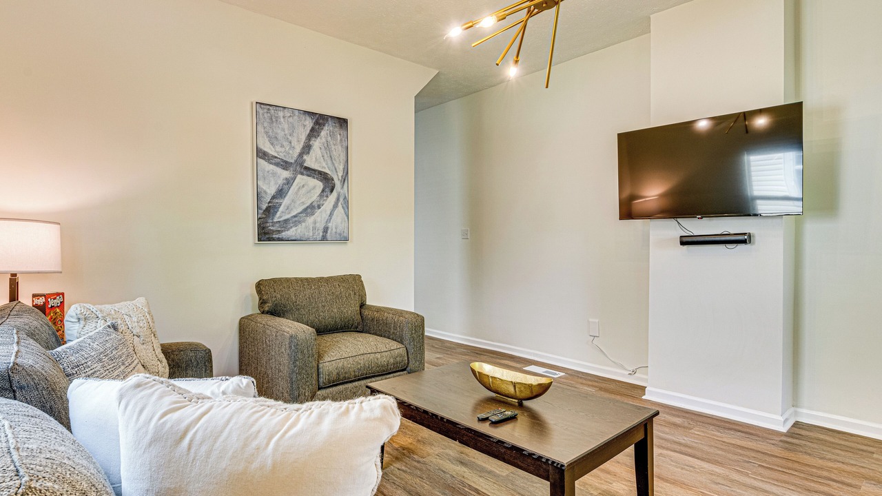 Photo of Livingroom in Near Northside