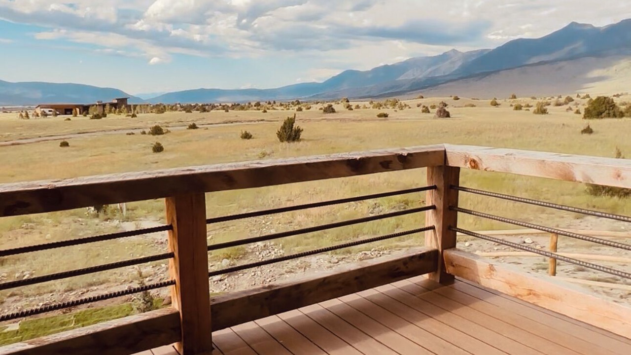 Photo of Patio Balcony in Livingston