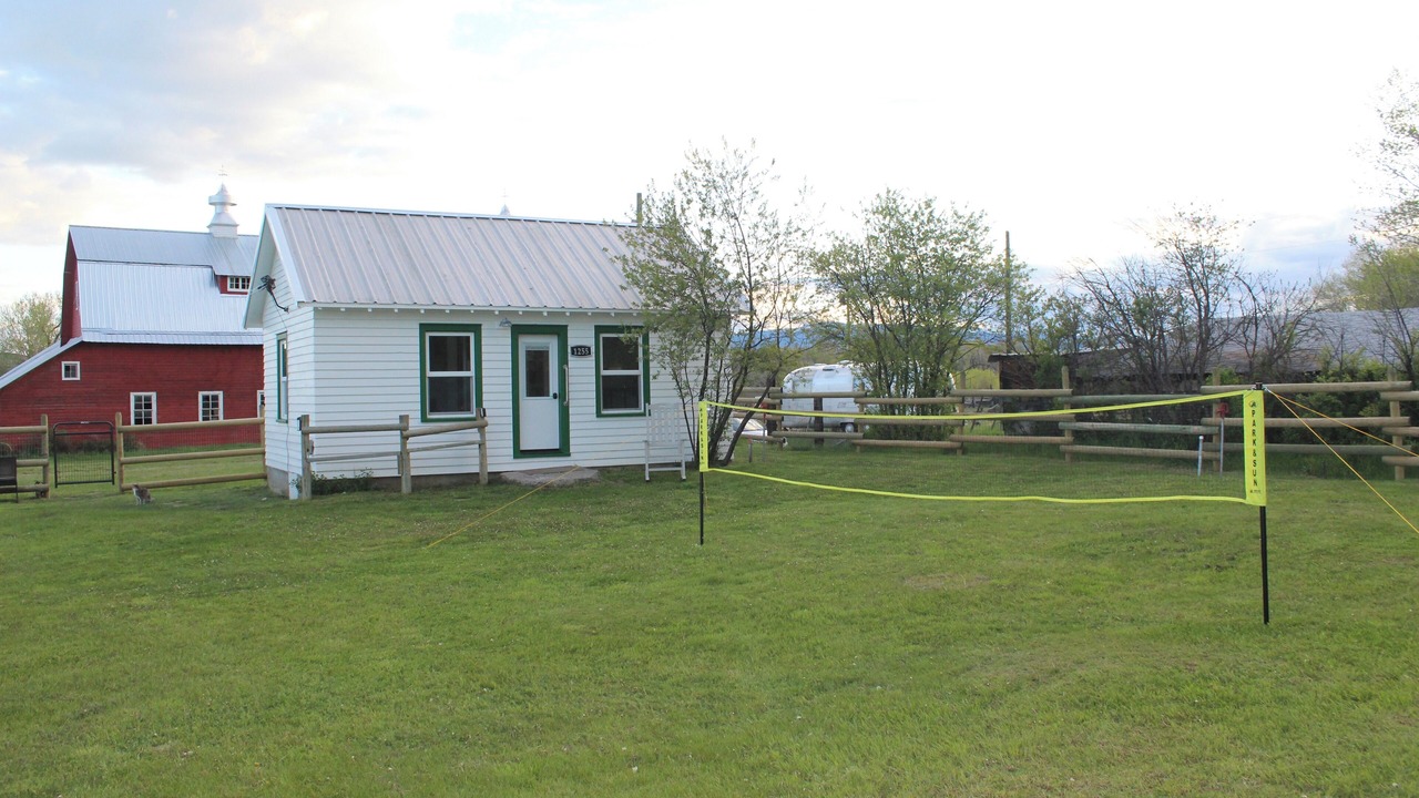 Photo of Outdoor in Livingston
