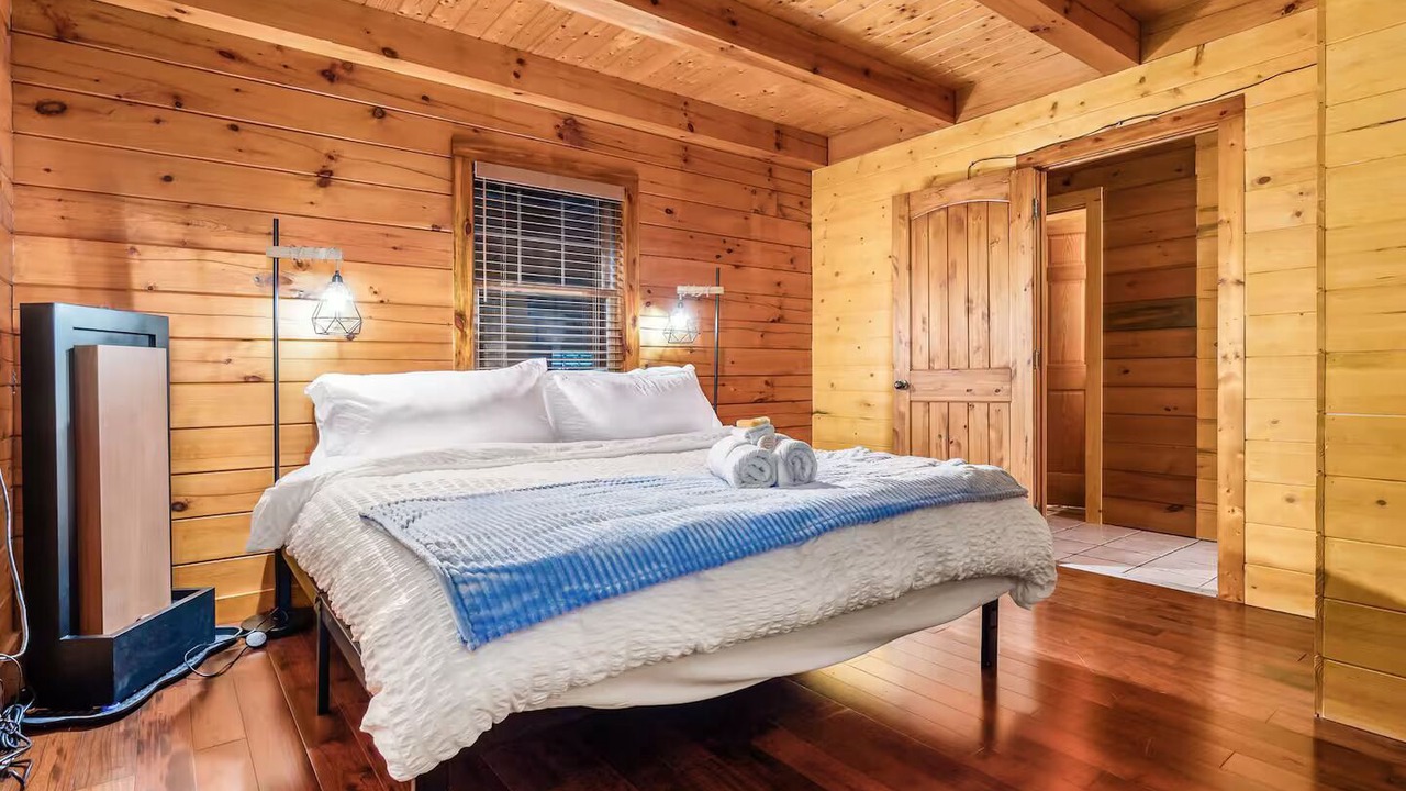 Photo of Bedroom in McArthur