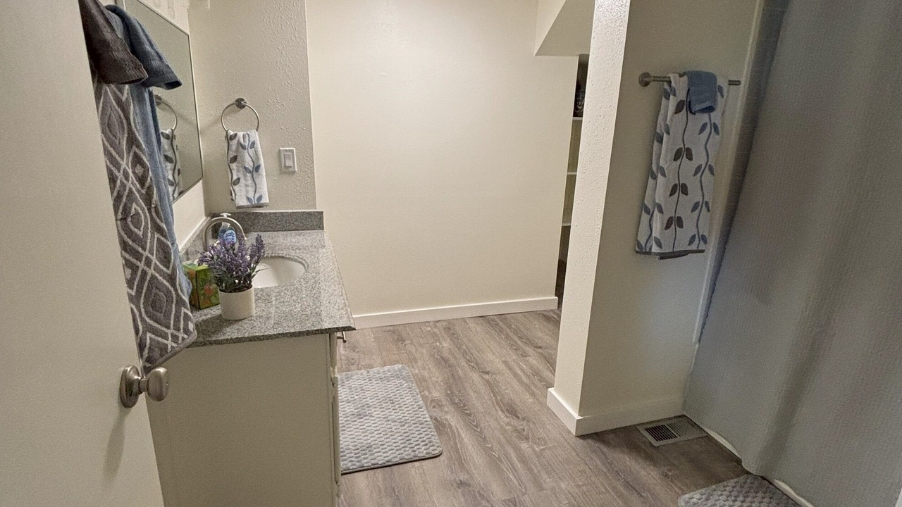 Photo of Bathroom in Hope