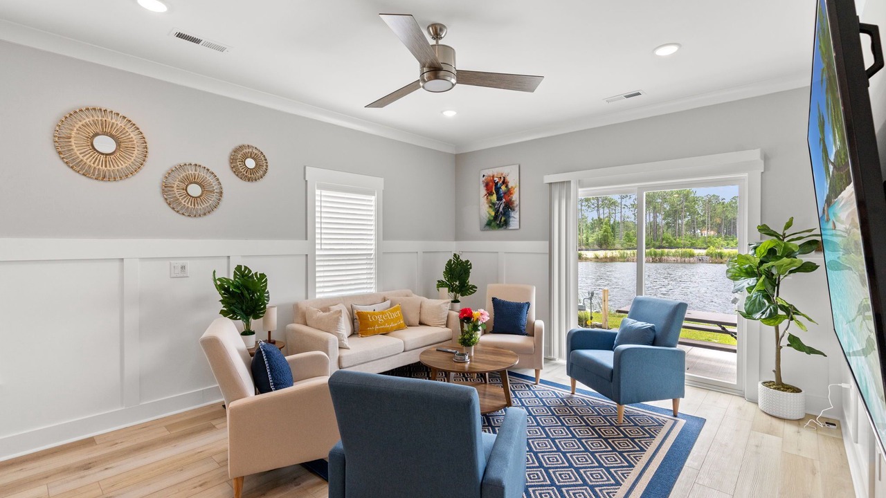 Photo of Livingroom in Longs