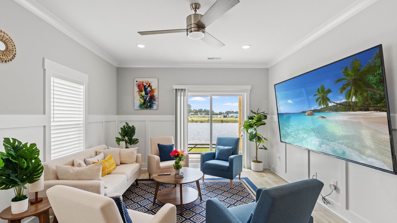 Photo of Livingroom in Longs