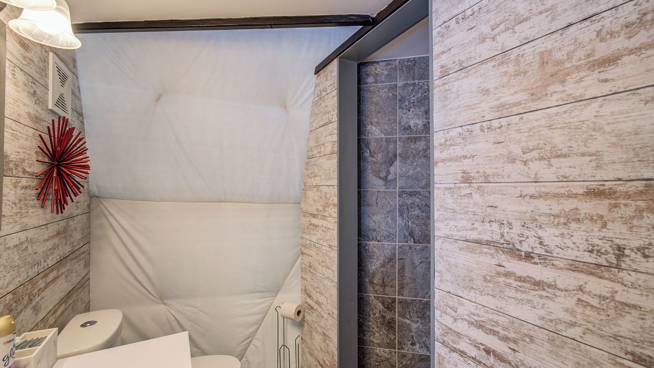 Photo of Bathroom in Ashland