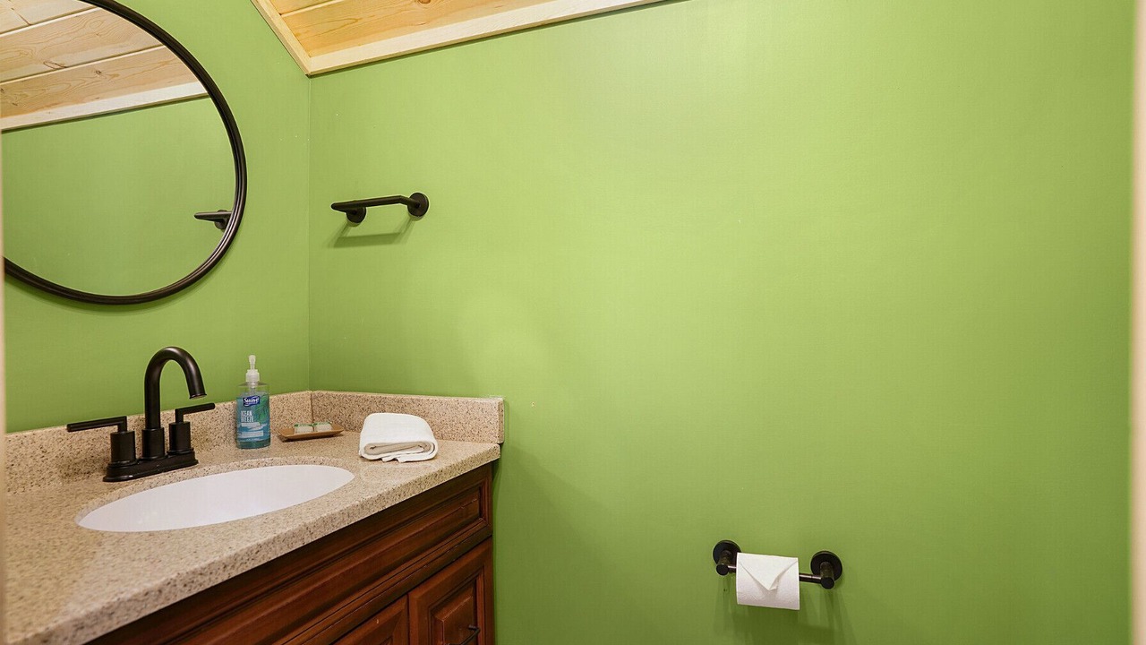 Photo of Bathroom in Ashland
