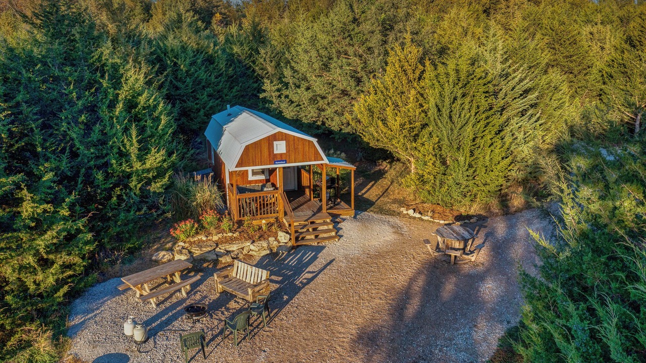 Photo of Outdoor in Ashland