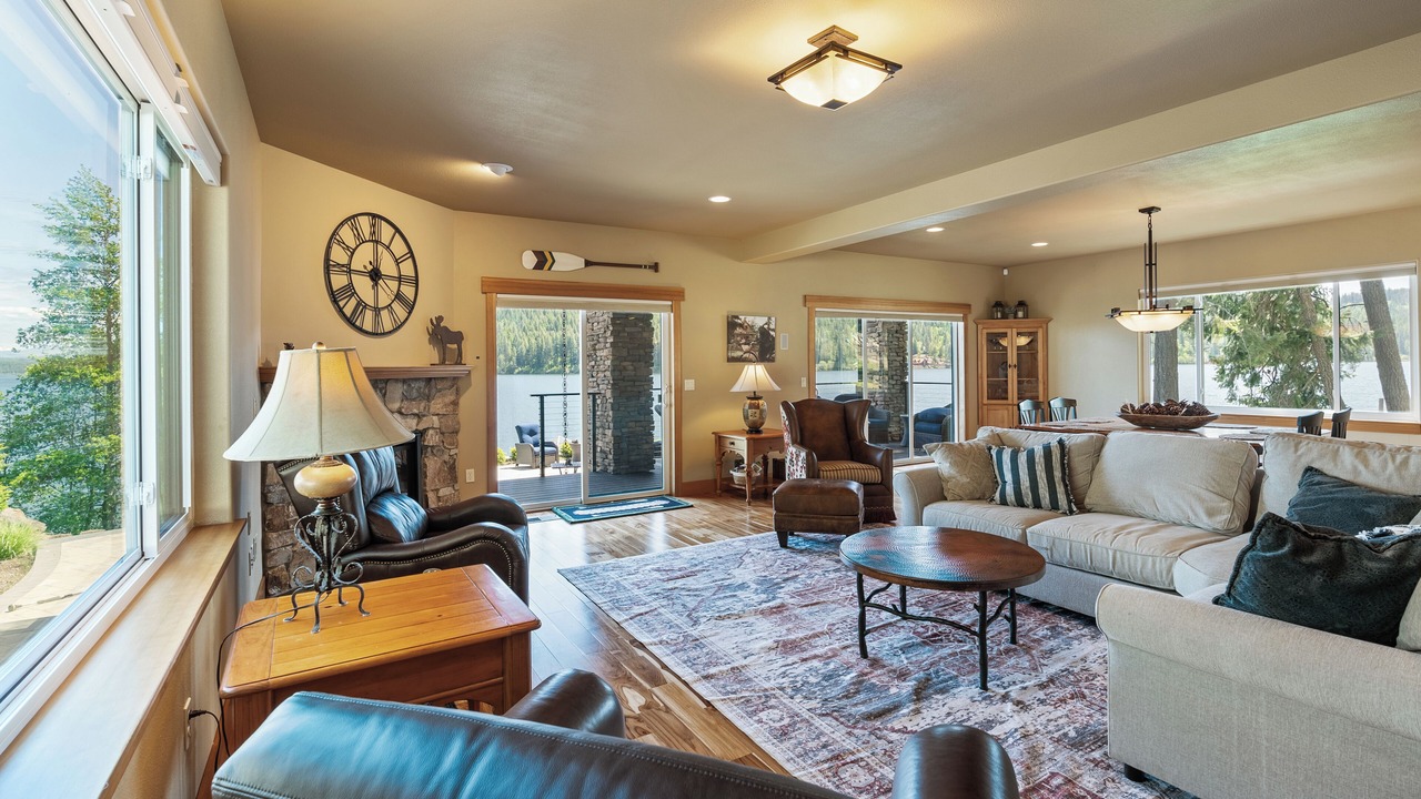 Photo of Livingroom in Worley