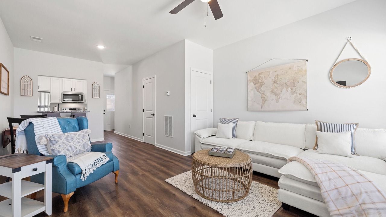 Photo of Livingroom in Berea
