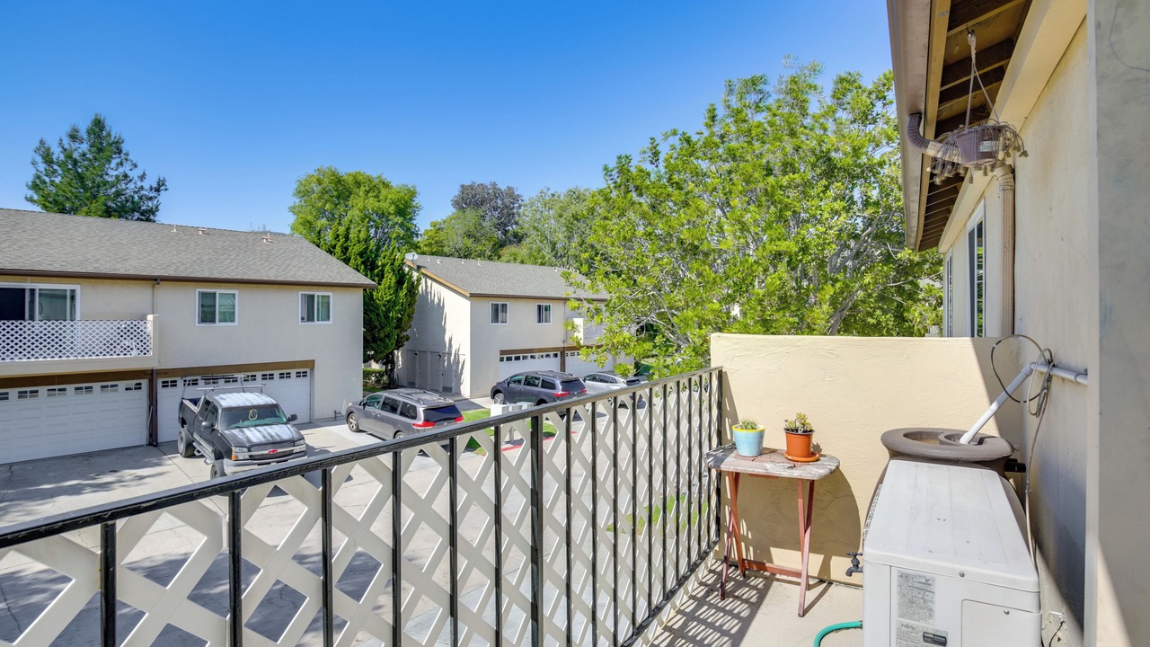 Photo of Patio Balcony in Rancho Penasquitos