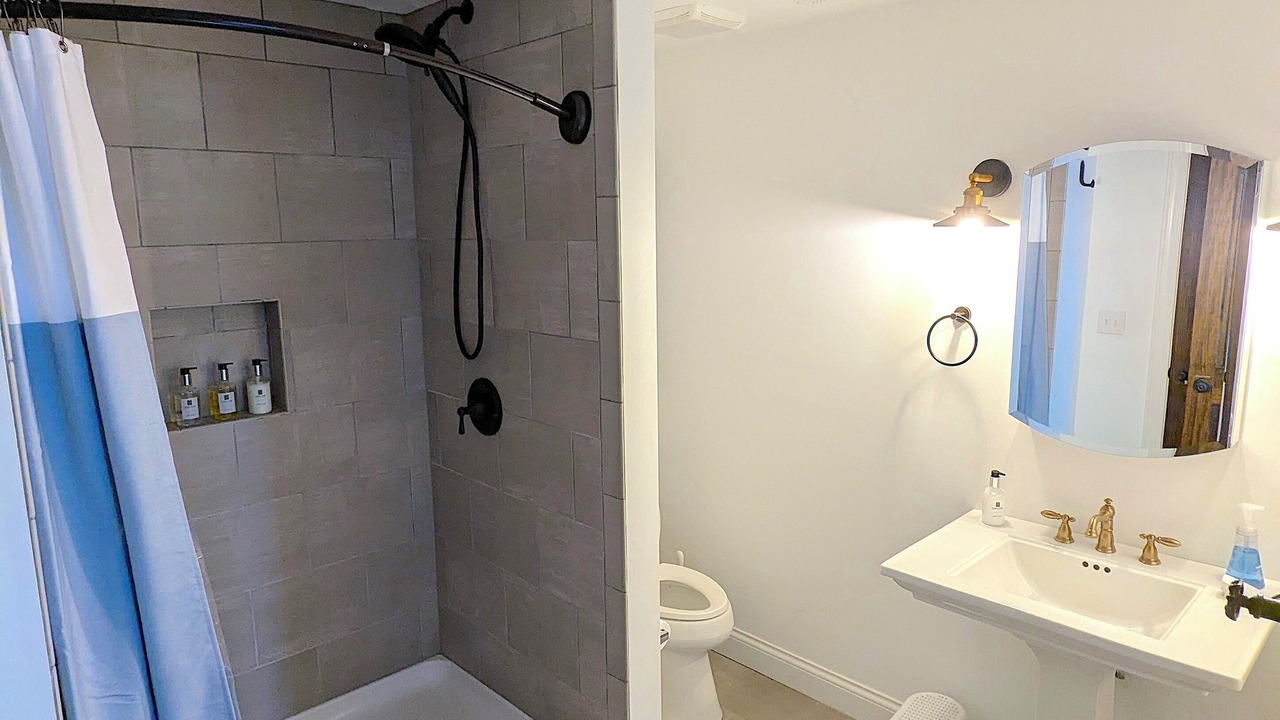 Photo of Bathroom in Mount Mourne