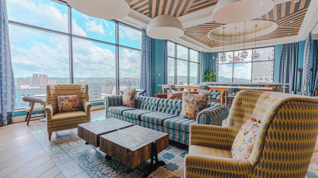 Photo of Livingroom in Downtown Cincinnati