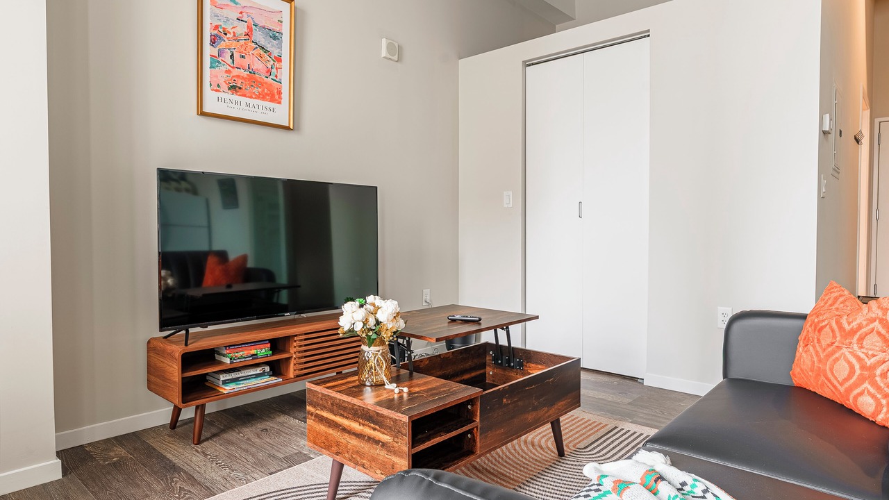 Photo of Livingroom in Downtown Cincinnati