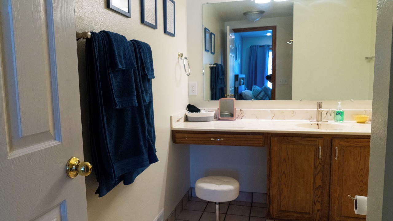 Photo of Bathroom in Windsor Heights