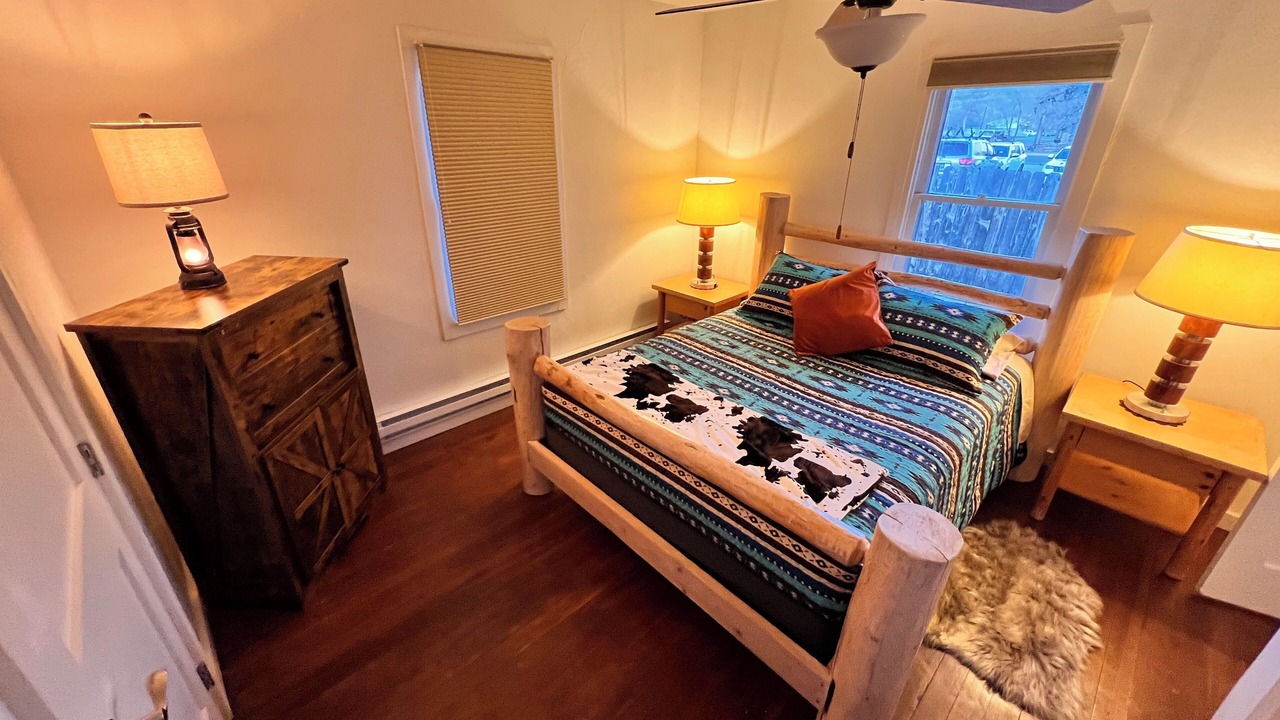 Photo of Bedroom in Thermopolis