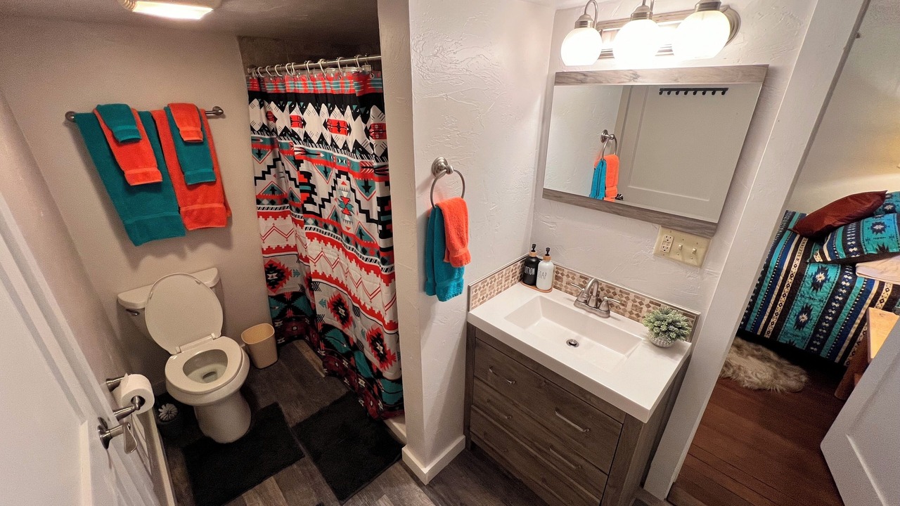 Photo of Bathroom in Thermopolis