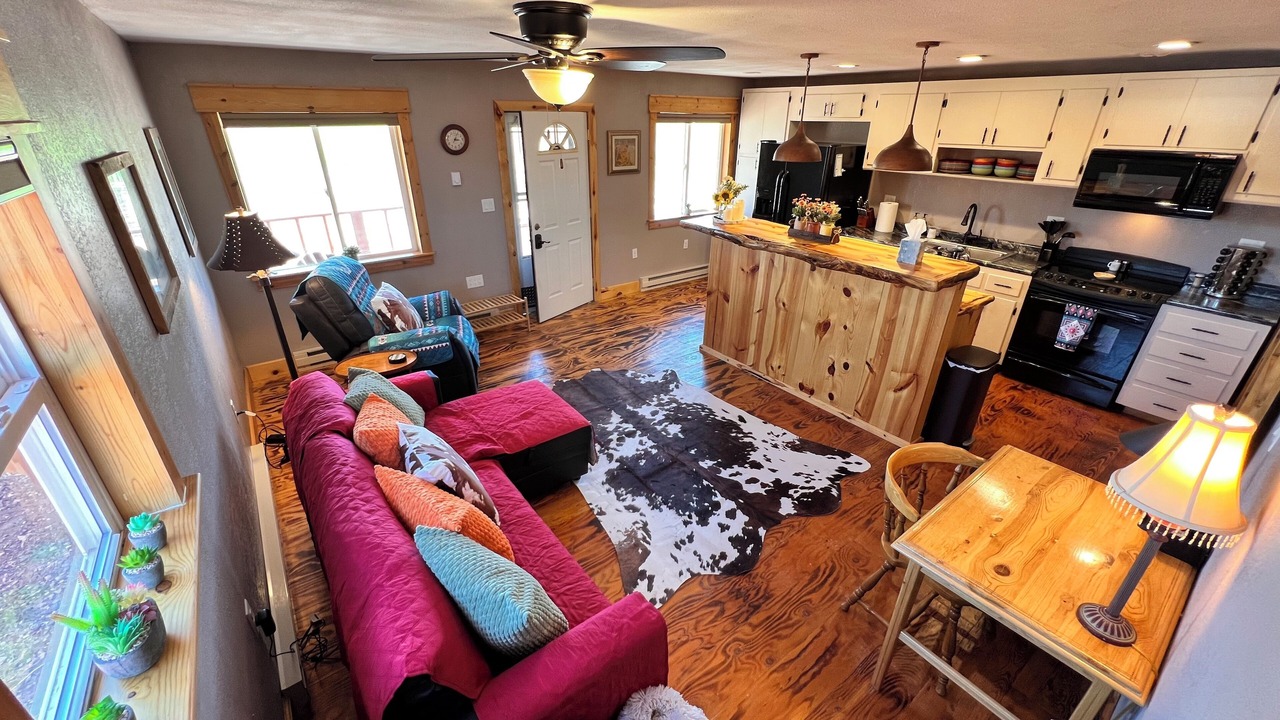 Photo of Livingroom in Thermopolis