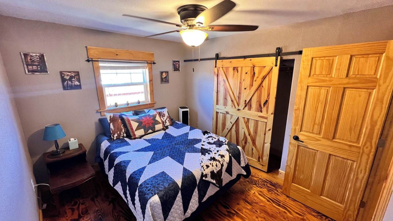 Photo of Bedroom in Thermopolis
