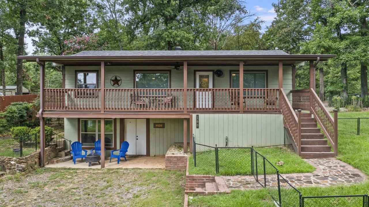 Photo of Outdoor in Avinger