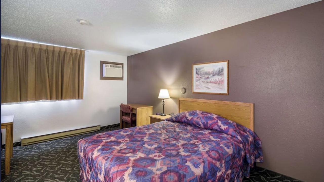 Photo of Bedroom in Medora