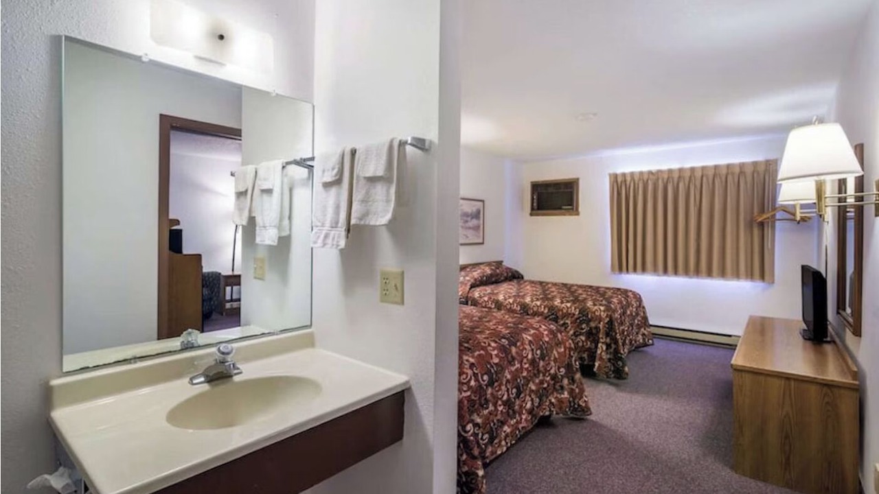 Photo of Bedroom in Medora