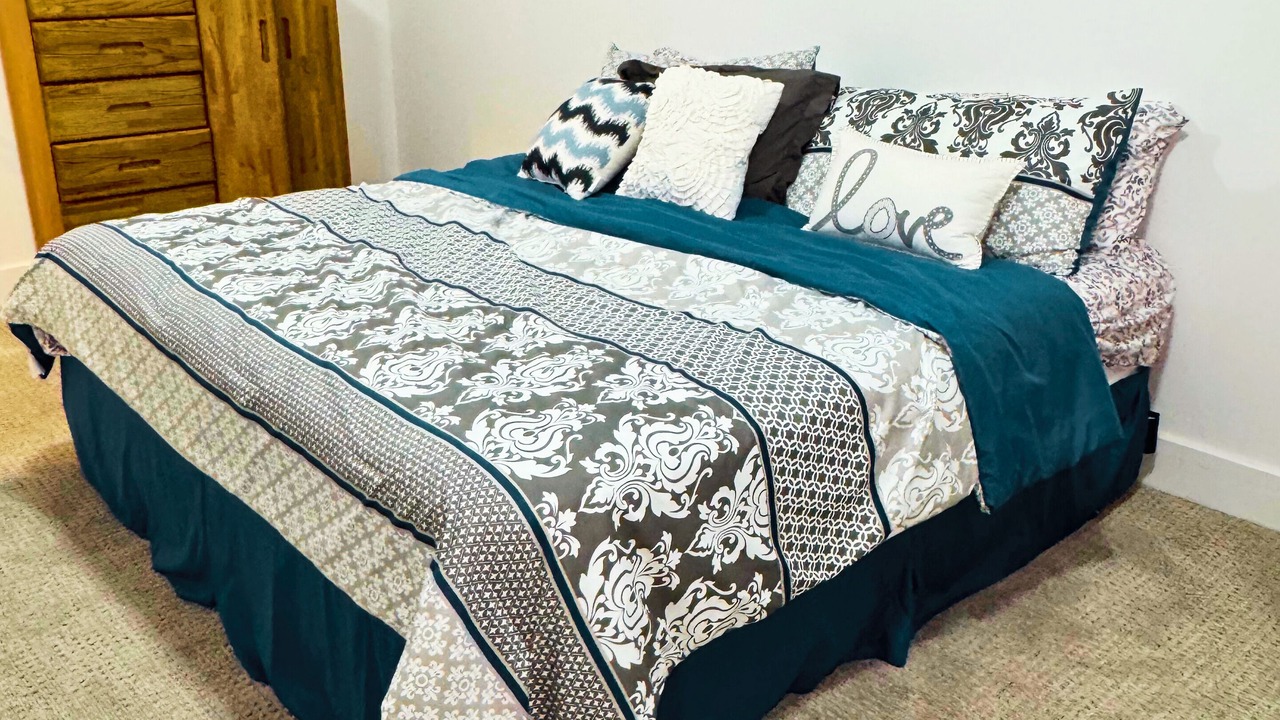 Photo of Bedroom in Tropic
