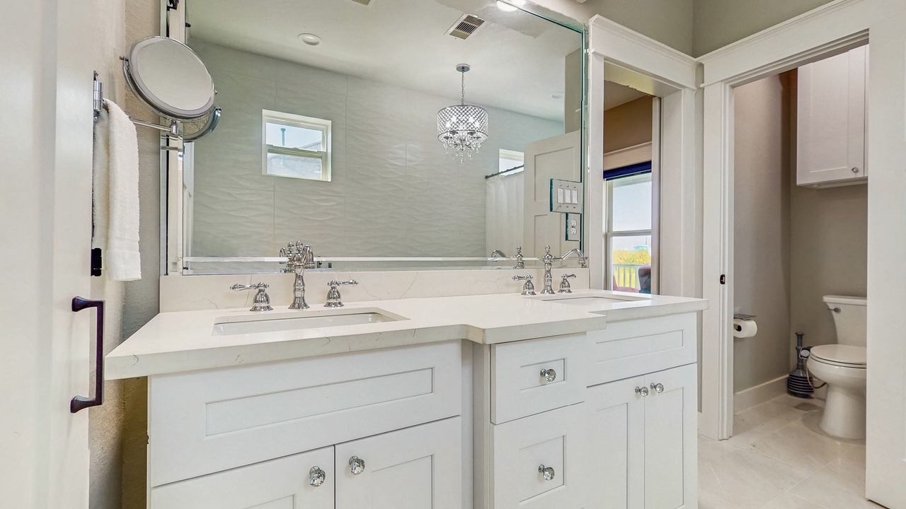 Photo of Bathroom in Indian Beach