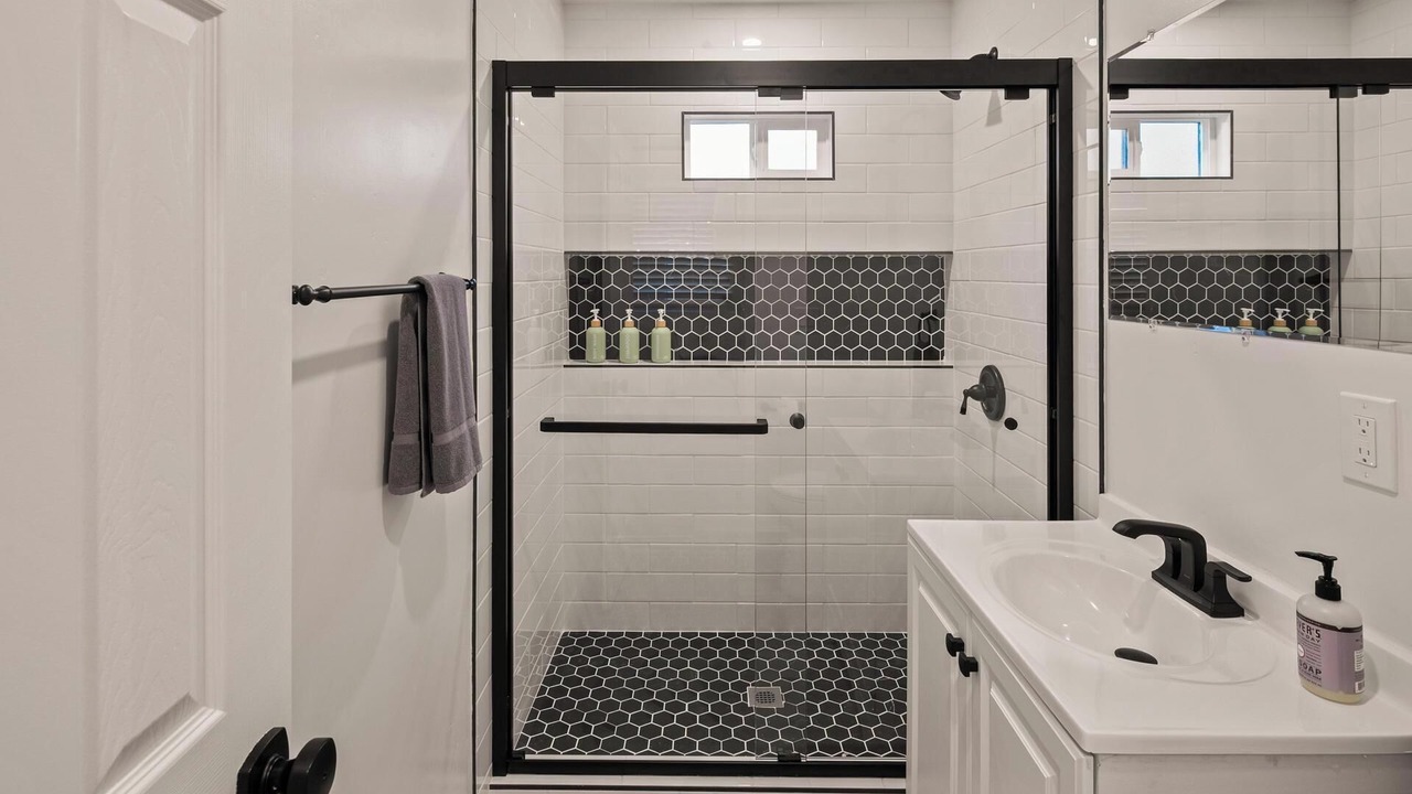 Photo of Bathroom in Point Loma Heights