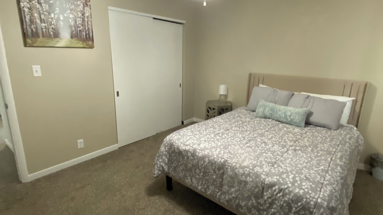 Photo of Bedroom in Cedar Rapids - Iowa City