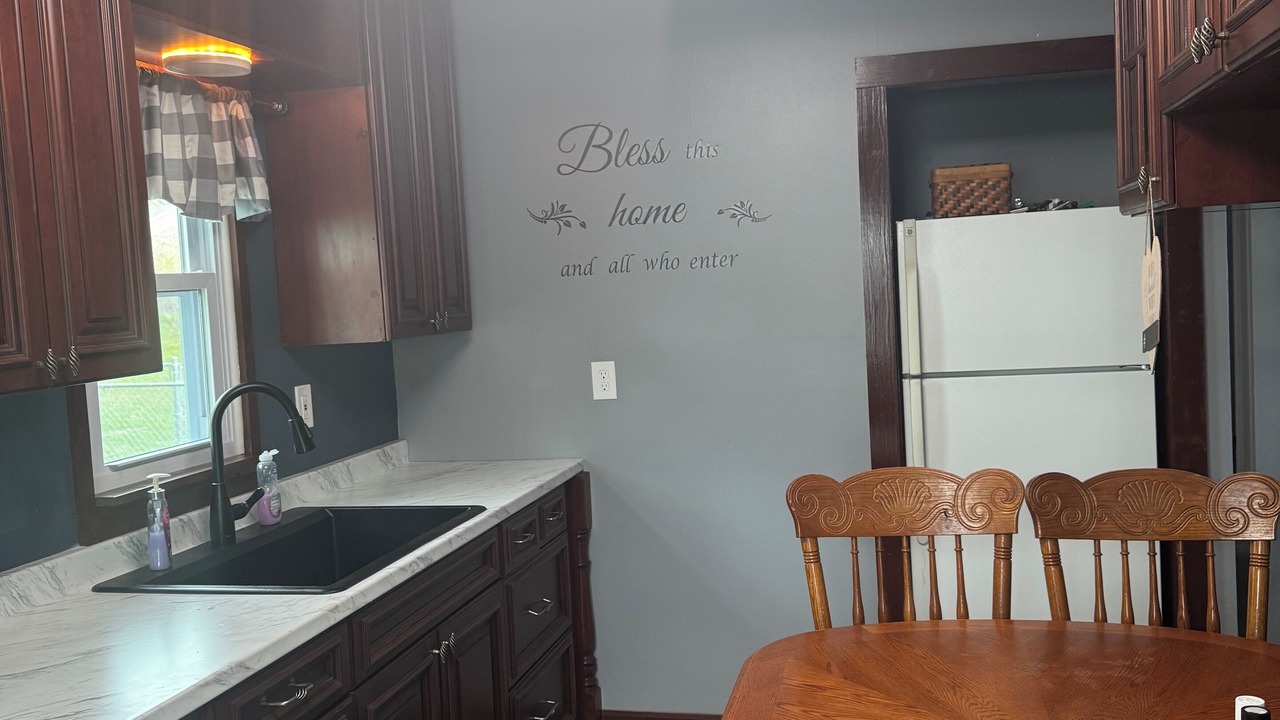 Photo of Kitchen in Clinton