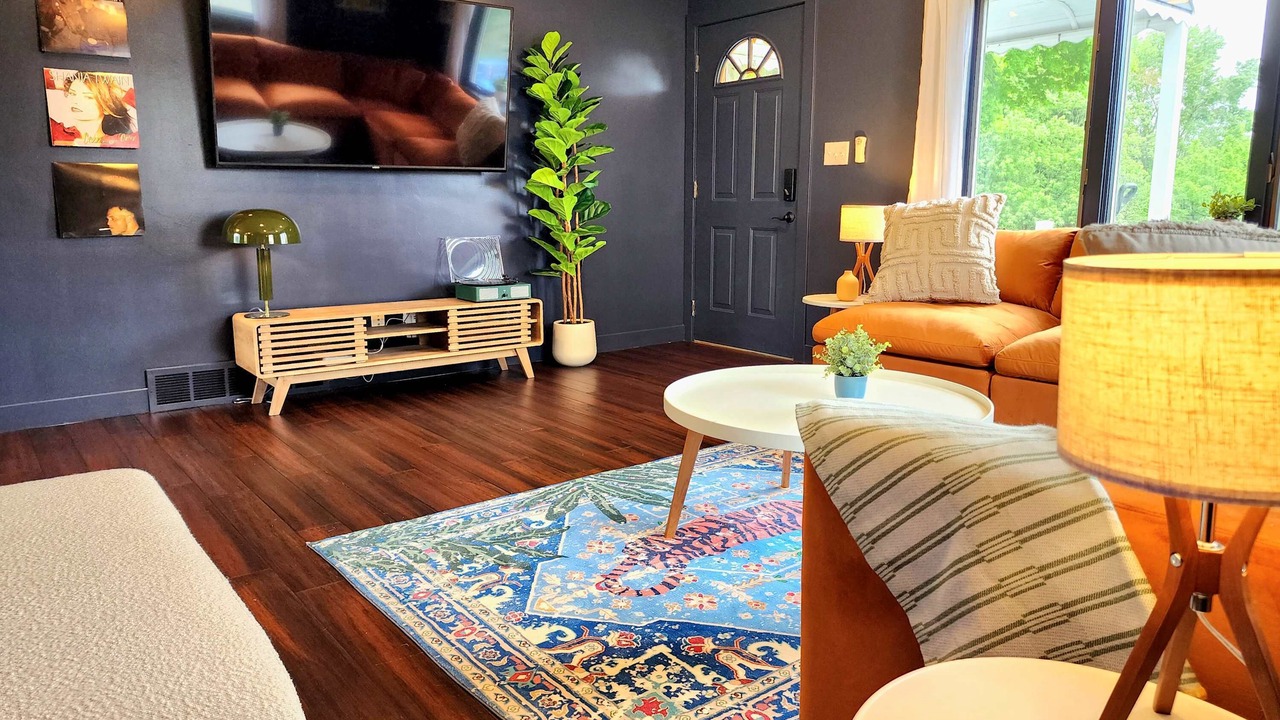 Photo of Livingroom in Lancaster