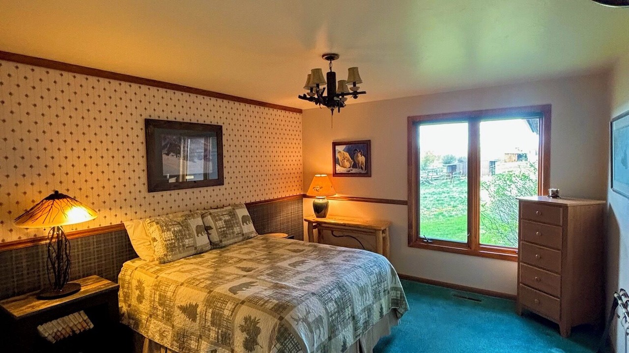 Photo of Bedroom in Pinedale