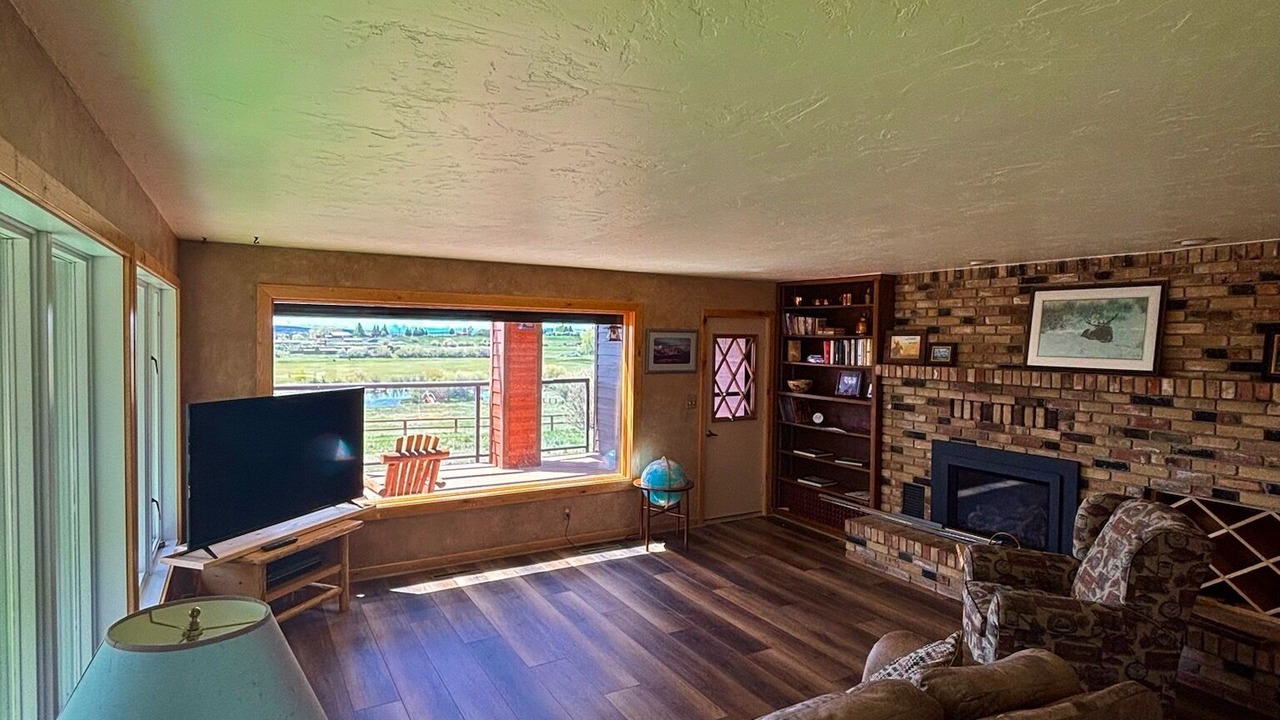 Photo of Livingroom in Pinedale