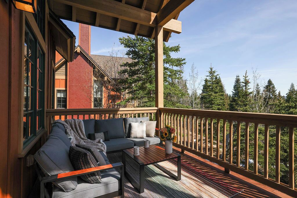 Photo of Patio Balcony in Tamarack Resort
