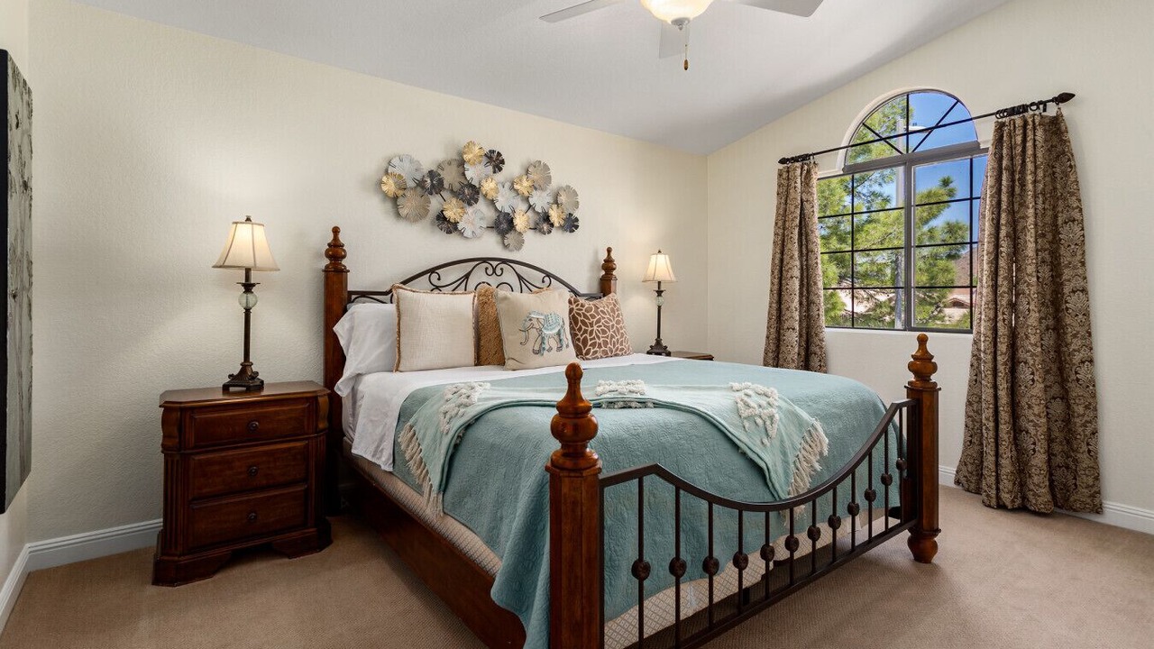 Photo of Bedroom in Arrowhead Lakes