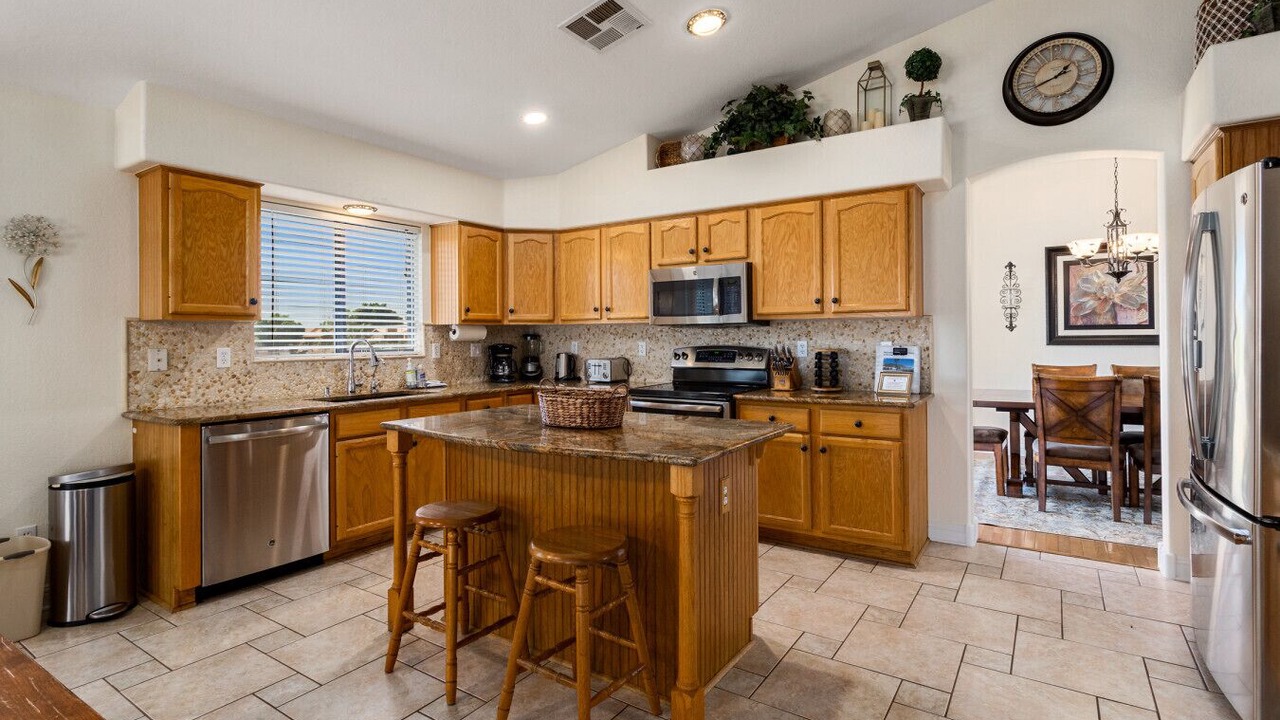 Photo of Kitchen in Arrowhead Lakes