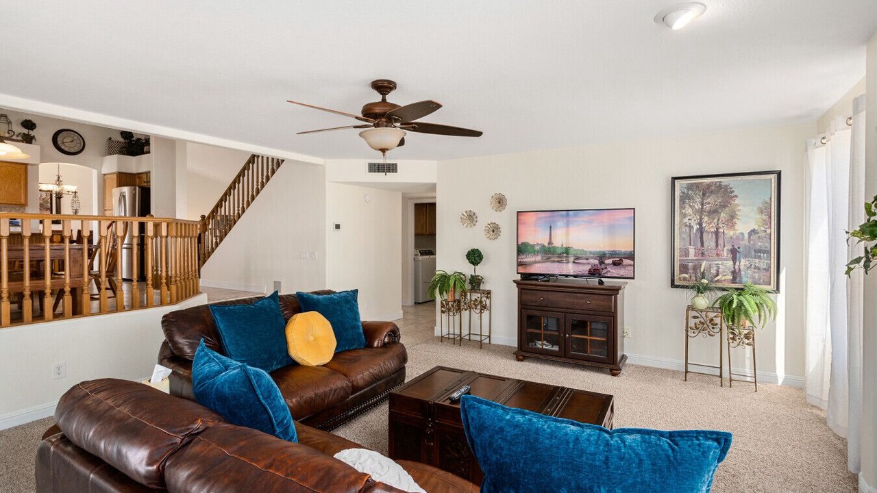 Photo of Livingroom in Arrowhead Lakes