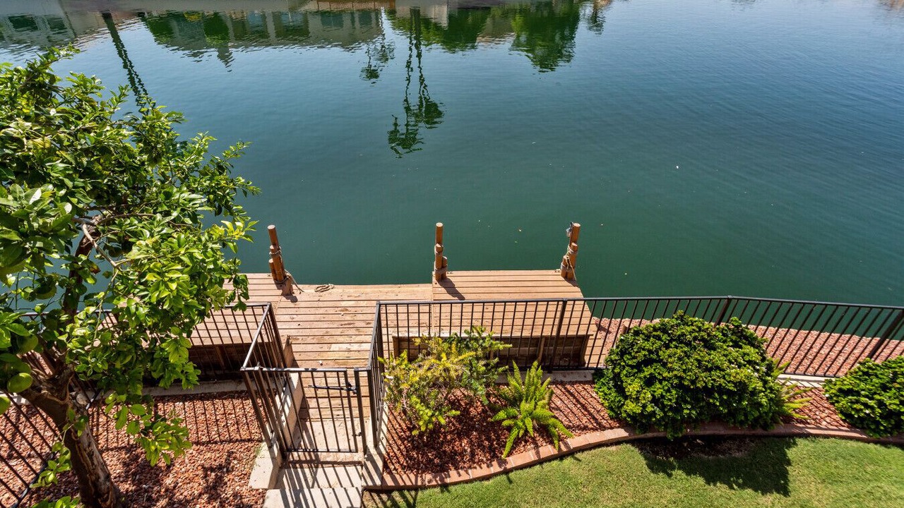 Photo of Outdoor in Arrowhead Lakes