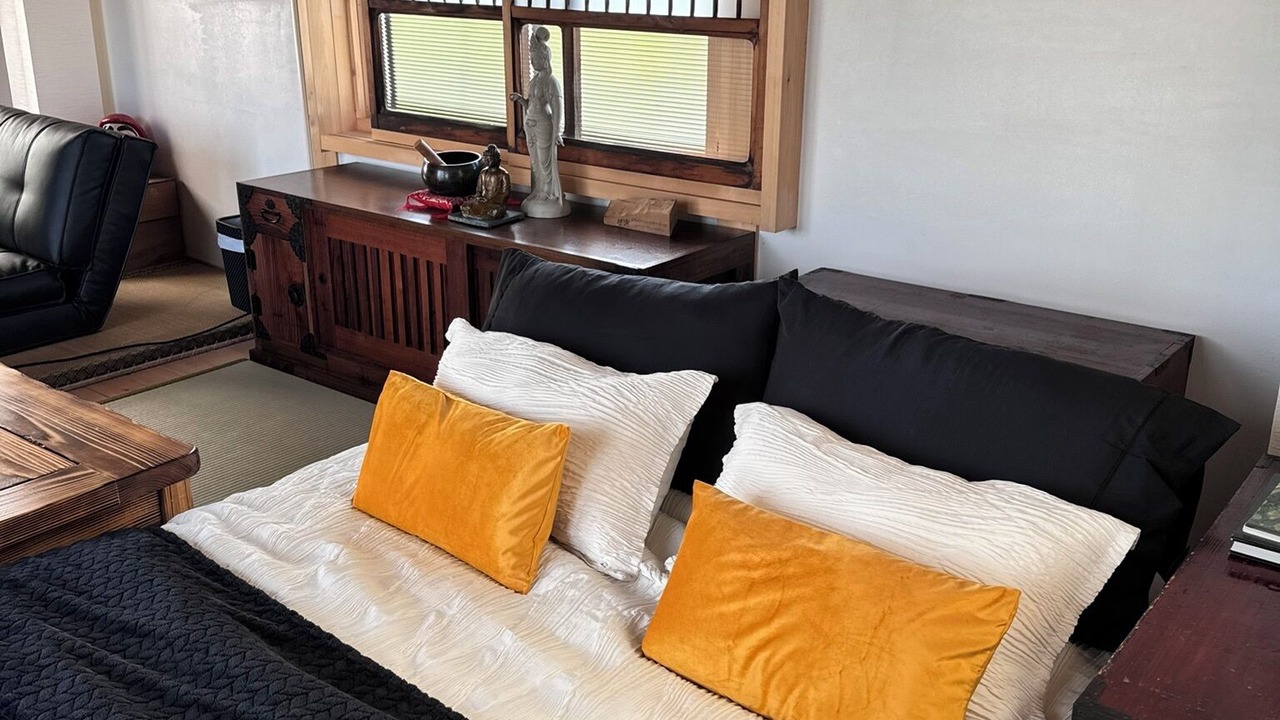 Photo of Bedroom in Enterprise