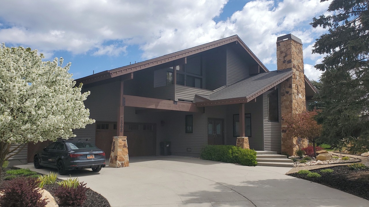 Photo of Outdoor in Park Meadows
