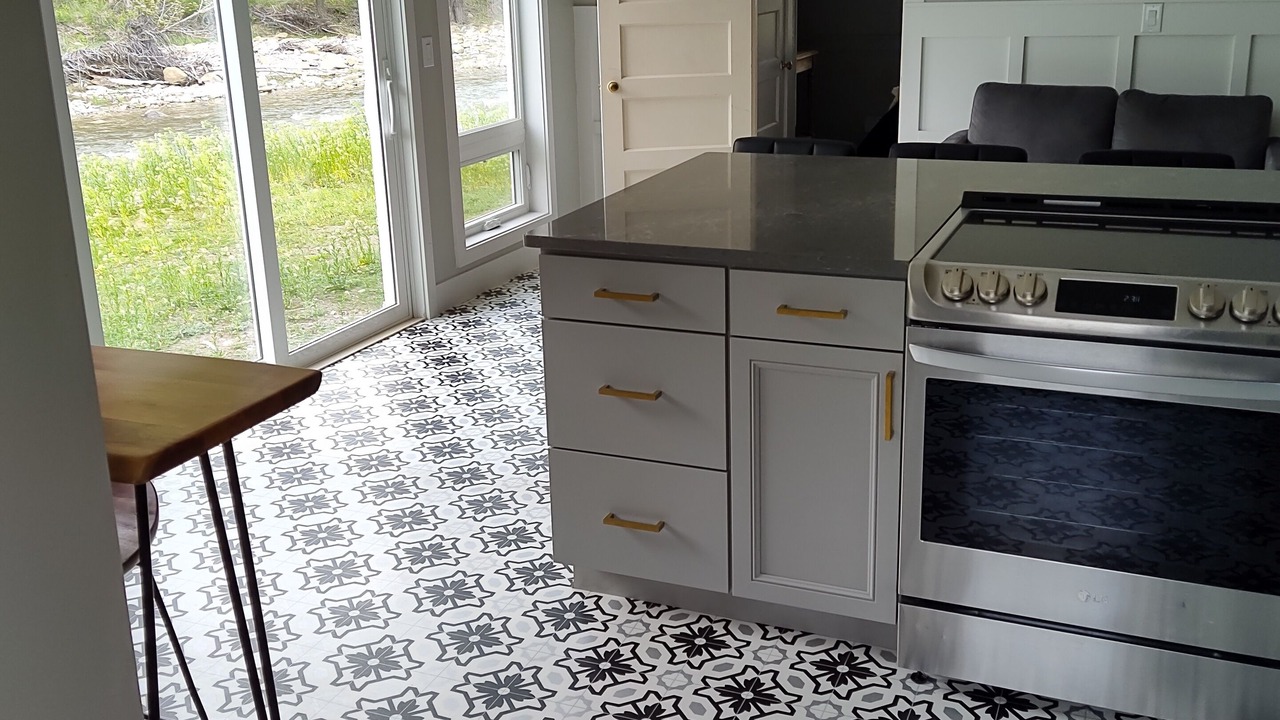 Photo of Kitchen in Absarokee