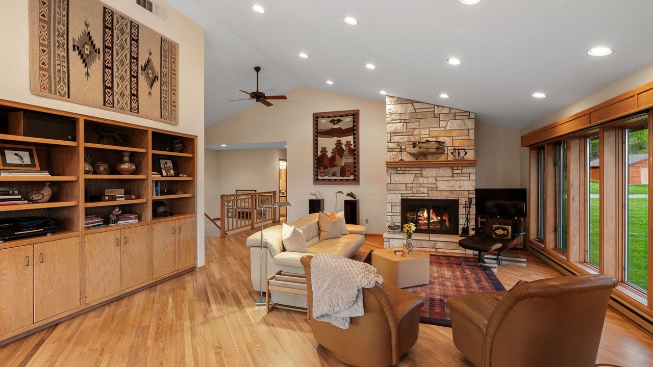 Photo of Livingroom in Livingston