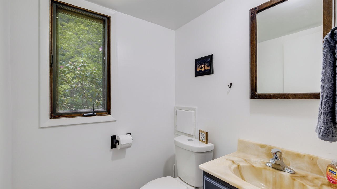 Photo of Bathroom in Ashland