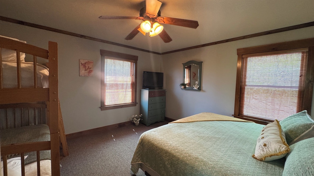 Photo of Bedroom in Wallenpaupauk Lake Estates