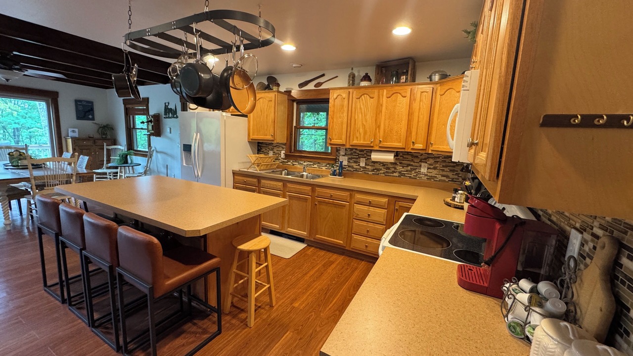 Photo of Kitchen in Wallenpaupauk Lake Estates
