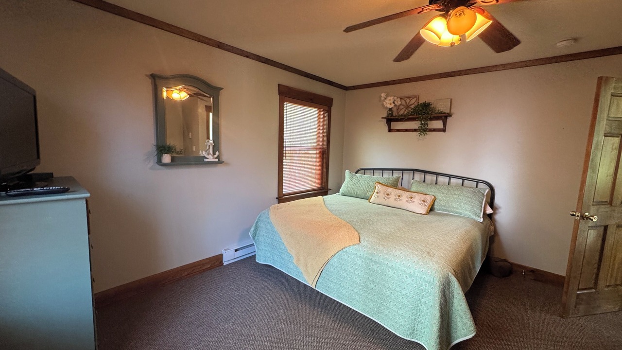 Photo of Bedroom in Wallenpaupauk Lake Estates