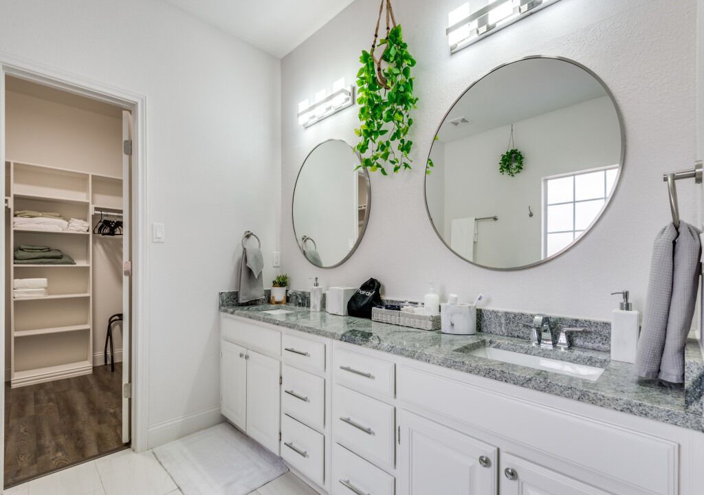 Photo of Bathroom in Frisco