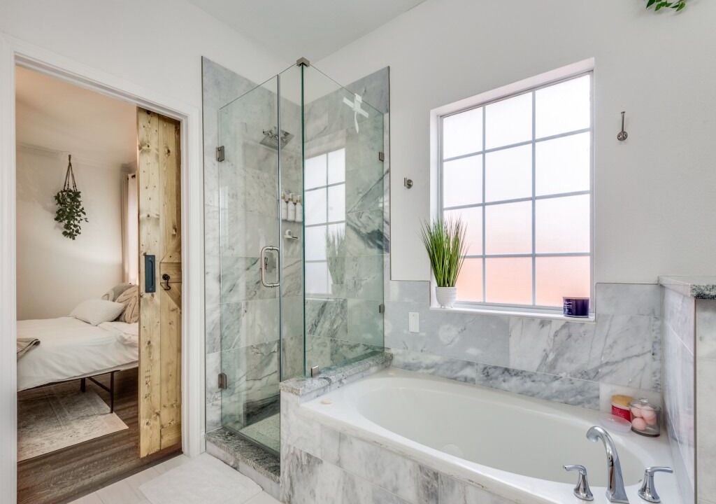 Photo of Bathroom in Frisco