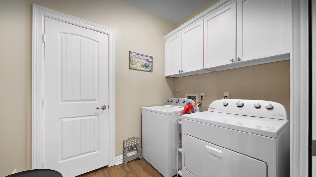 Photo of Bedroom in Clear Lake Shores